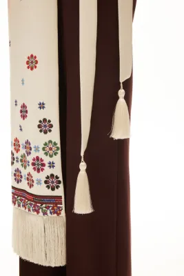 Запаска "Квіти на білому"