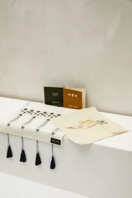 Декоративна доріжка на стіл "Гуцульсьска сецесія" 45х250 см