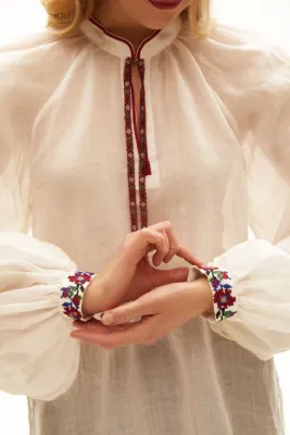 Сорочка "Квіти на білому"