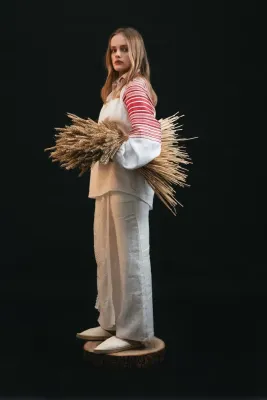 Блузка жіноча Спадок біла