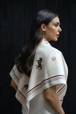 Хустина "Сила в тобі" 43*43 см