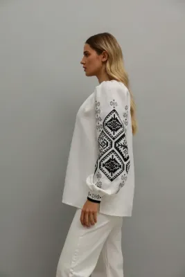 Блузка жіноча Горгани біла