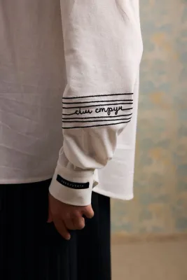 Сорочка вишита "Леся" молочний 30% льон, 70% віскоза 