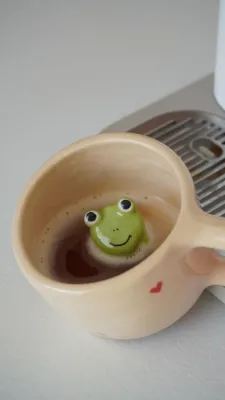 Горнятко "Замріяне жабеня"