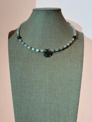 Намисто з білого баламуту