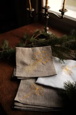 Серветка Різдвяна зірка, нефарбований льон, 40х40 см, колекція "Скоро світло"