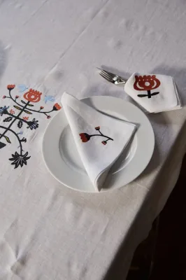 Серветка, білий льон, 40х40 см, вишивка кольорова "Дерево життя"