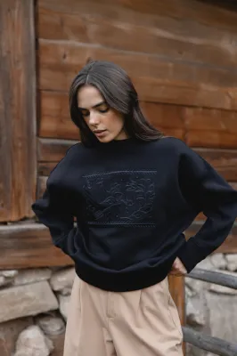 Светрівка "Вибійка" чорний