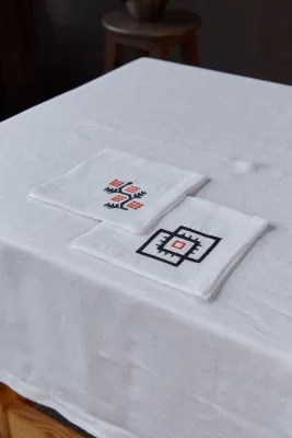 Серветка, білий льон льон, 40х40 см «Українська символіка» 