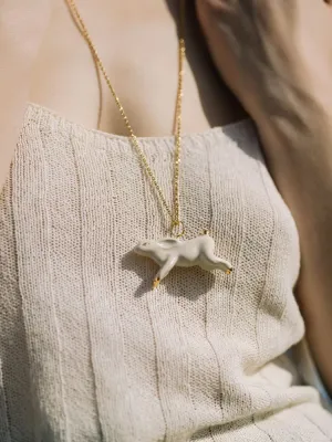 Декоративна керамічна прикраса "Зайченя біле з позолотою"