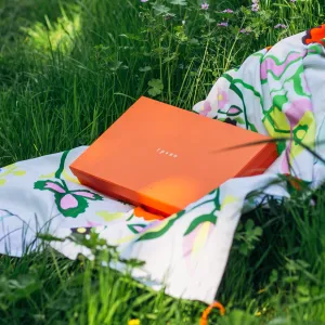 Скатертина «В’юнок» 132 х 132 см