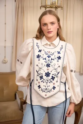 Маніжка Роса