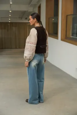 Жилетка Оксамит коричнева