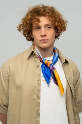 Хустина шовк "Відбудова" 65*65 см