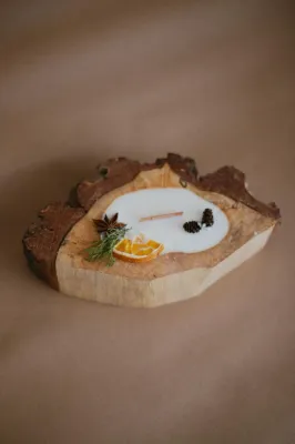 Свічка в дереві "Зоряна Ніч" 250 мл