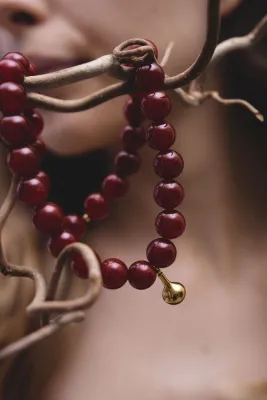 Намисто з червоного агату