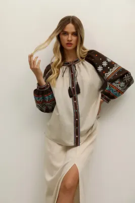 Блузка жіноча Дзвінка яскрава