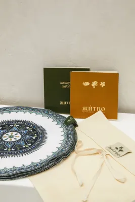 Текстильний підтарільник "Гуцульська сецесія" D-40см