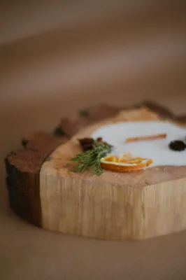 Свічка в дереві "Зоряна Ніч" 250 мл