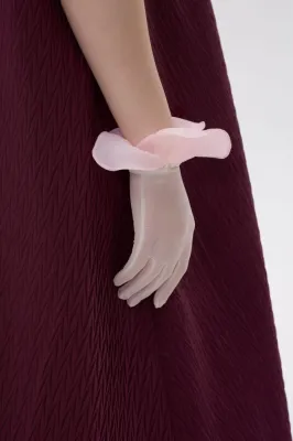 Рукавички "Фіалка" молочні пелюстки