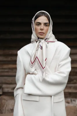 Хустина "Сила в тобі" 70*70 см