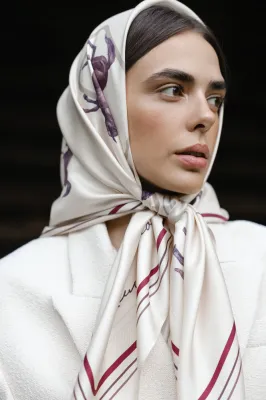 Хустина "Сила в тобі" 93*93 см