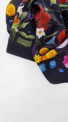 Хустина шовк *Квітуча темрява* Unbroken 91*91 см