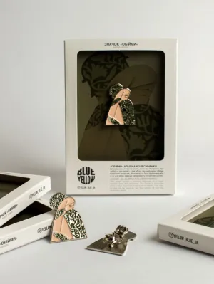 Значок "Обійми"